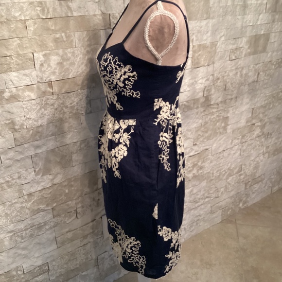 J. Crew Mirabel Garden Lawn Navy Cotton Embroidered Drss - Picture 5 of 10